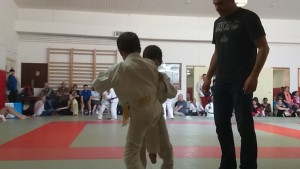2016-06-25-03-14-27-223-300x169